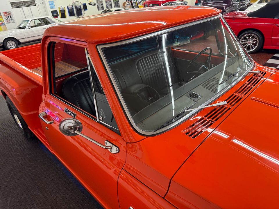 1968 Chevrolet C-10 LONG BED
