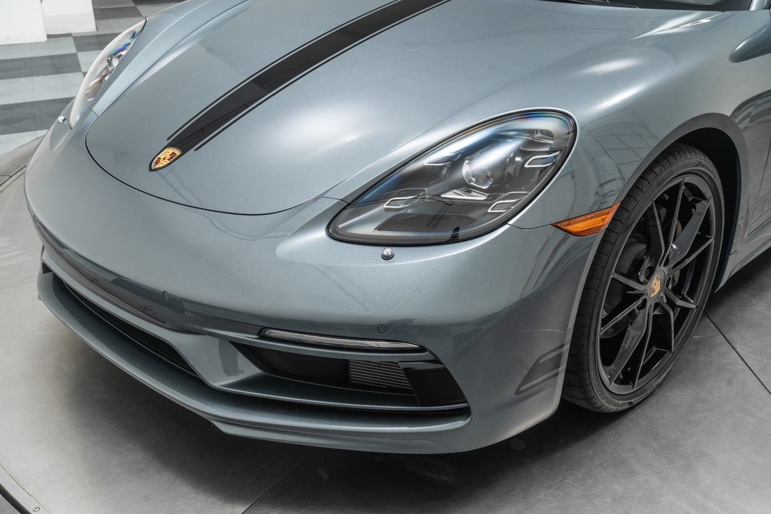 2025 Porsche 718