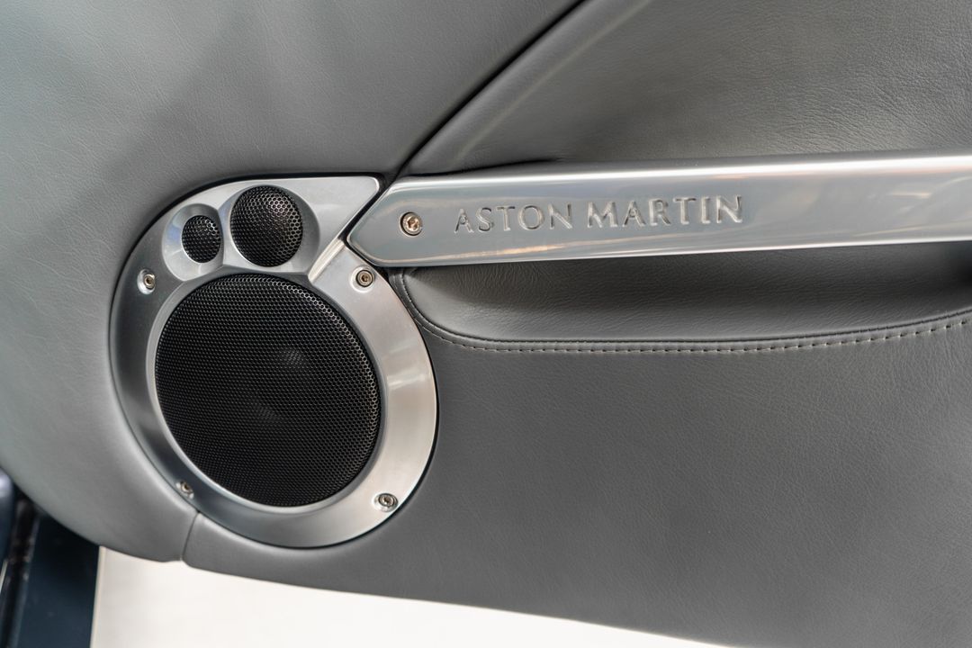 2003 Aston Martin Vanquish