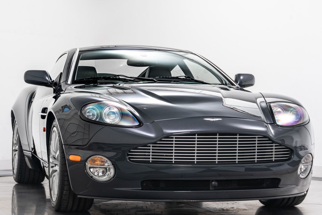 2003 Aston Martin Vanquish