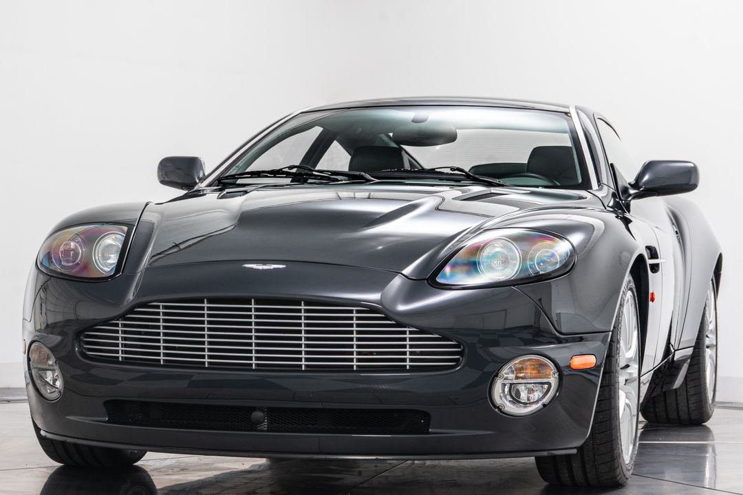 2003 Aston Martin Vanquish