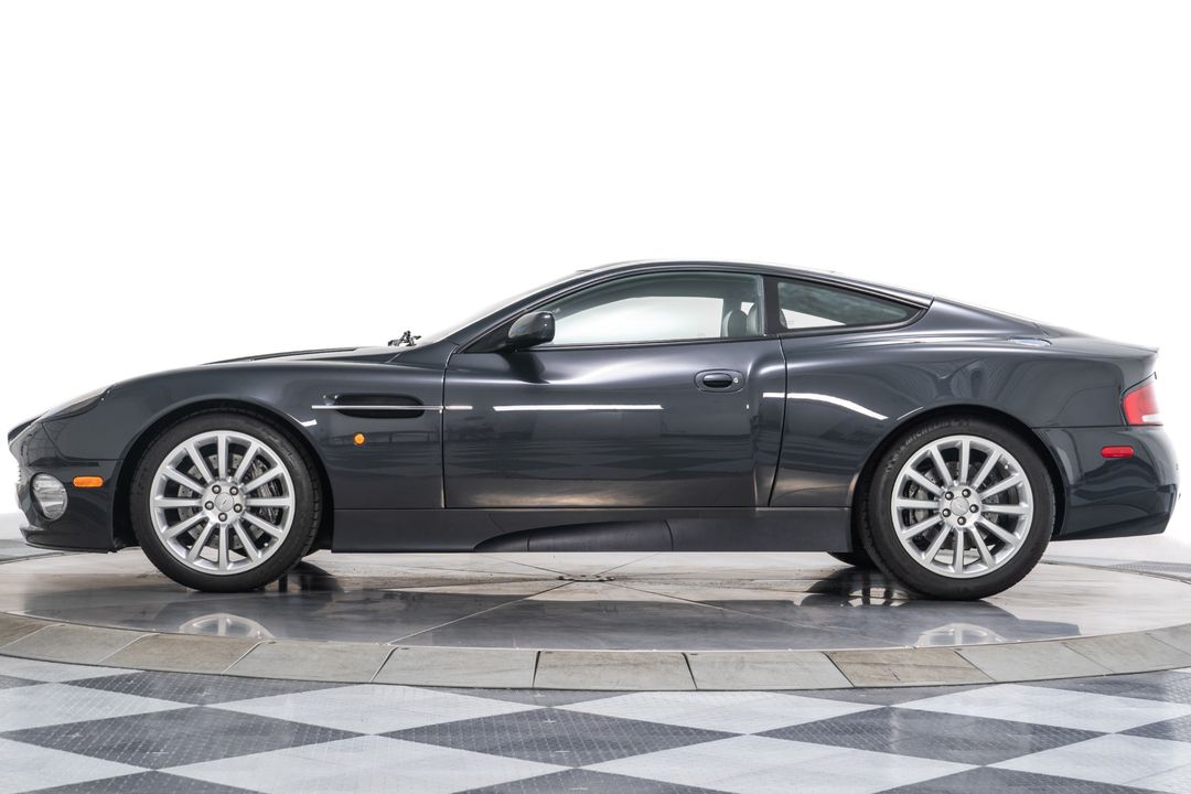 2003 Aston Martin Vanquish