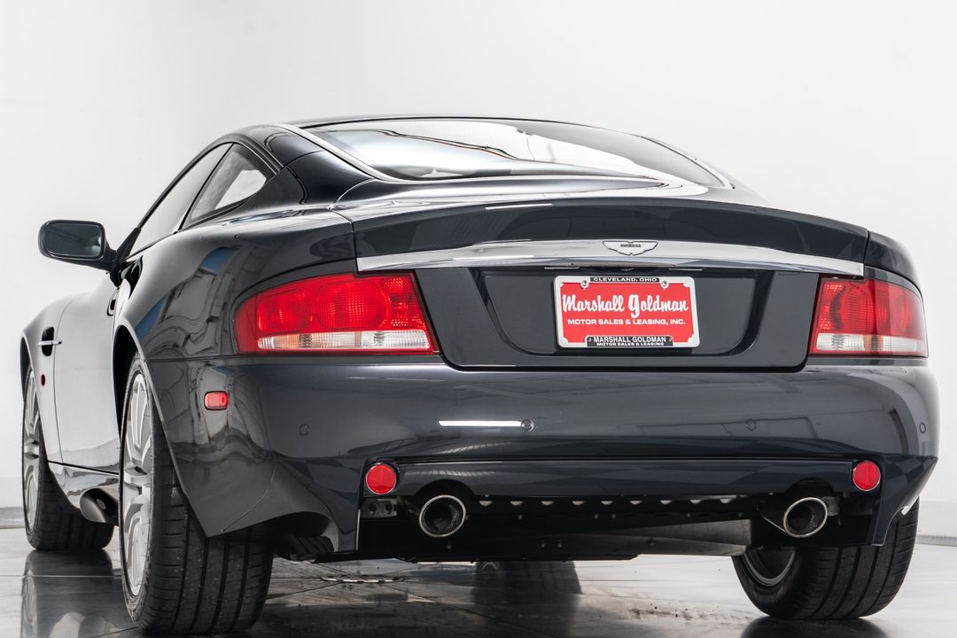 2003 Aston Martin Vanquish