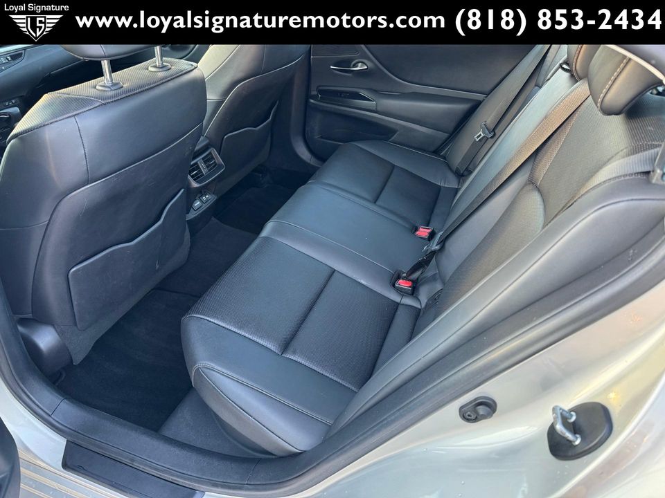 2021 Lexus ES 300h