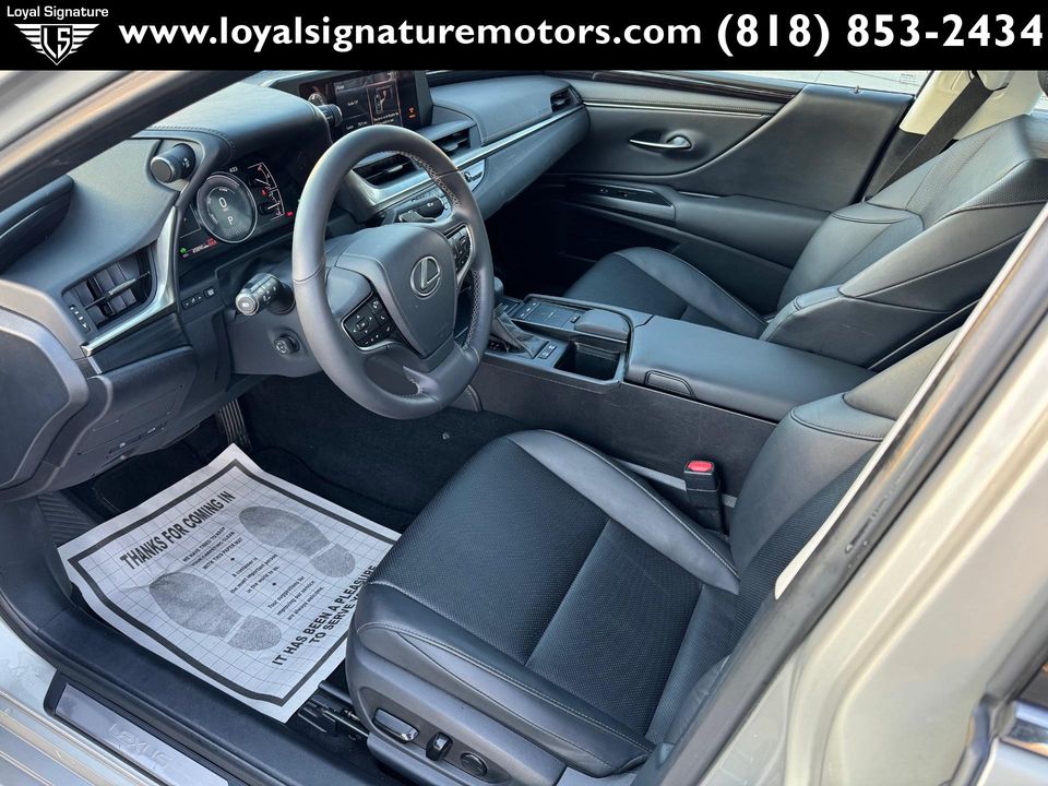2021 Lexus ES 300h