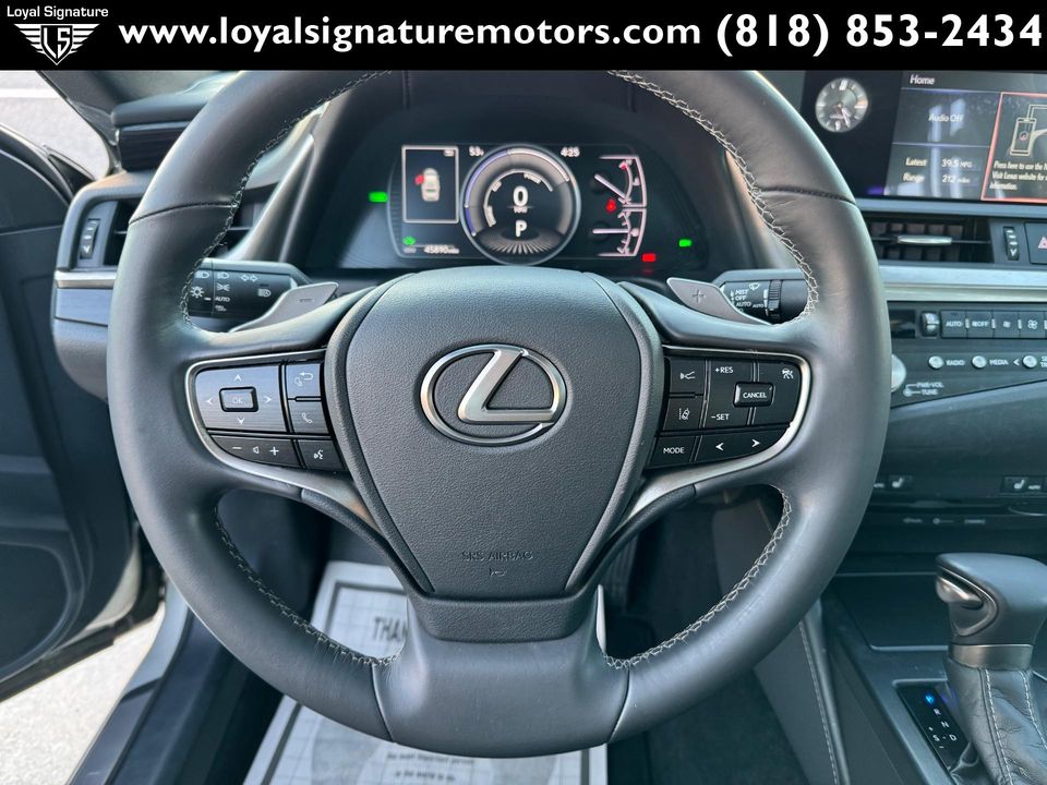 2021 Lexus ES 300h