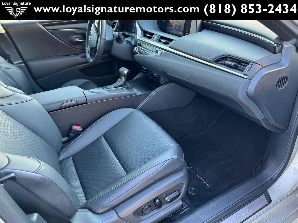2021 Lexus ES 300h