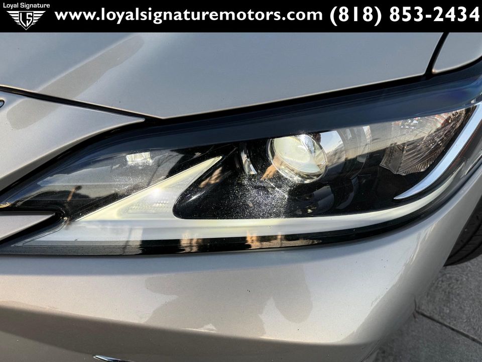 2021 Lexus ES 300h