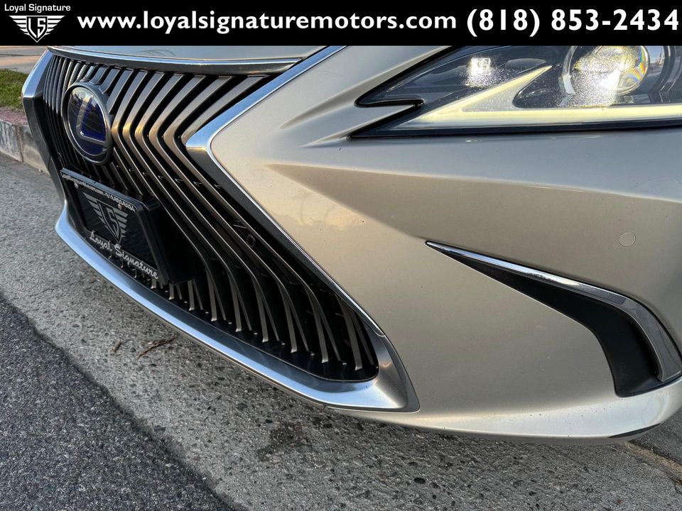 2021 Lexus ES 300h