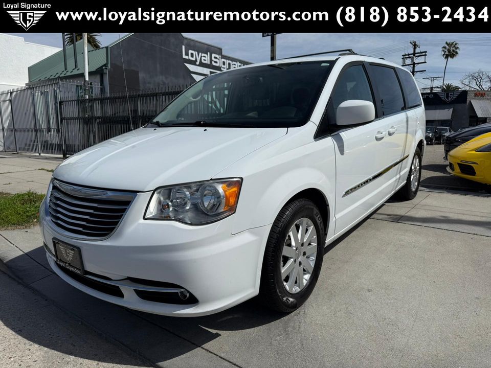 2015 Chrysler Town and Country