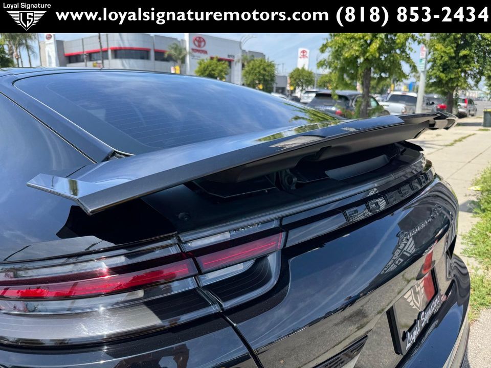 2019 Porsche Panamera