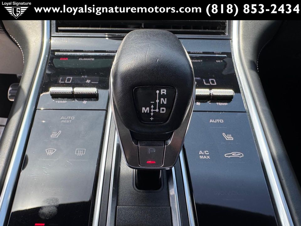 2019 Porsche Panamera