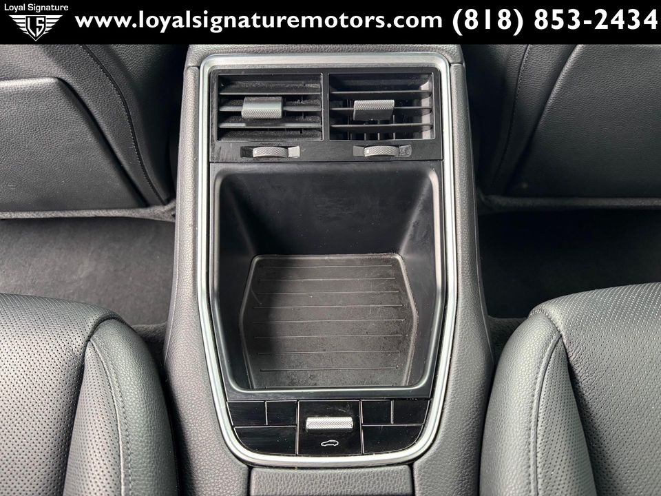 2018 Porsche Panamera