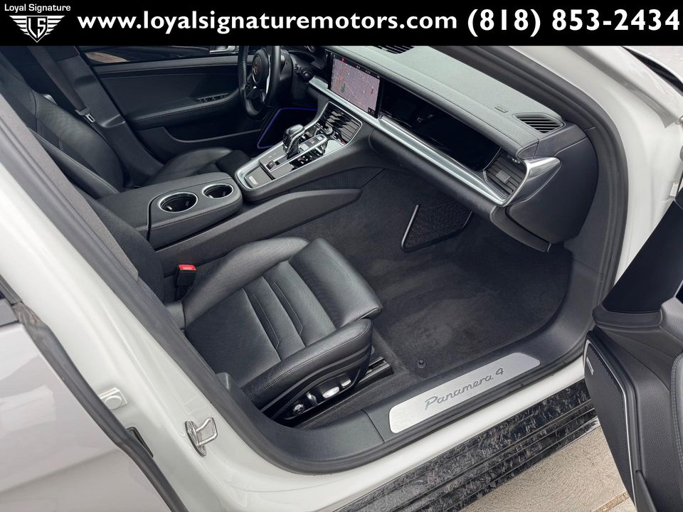 2018 Porsche Panamera