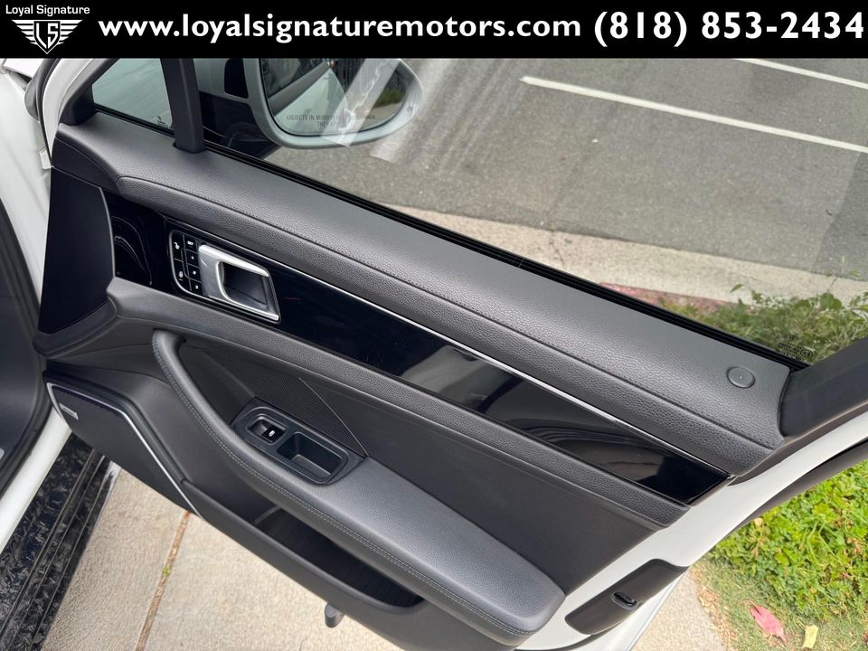 2018 Porsche Panamera