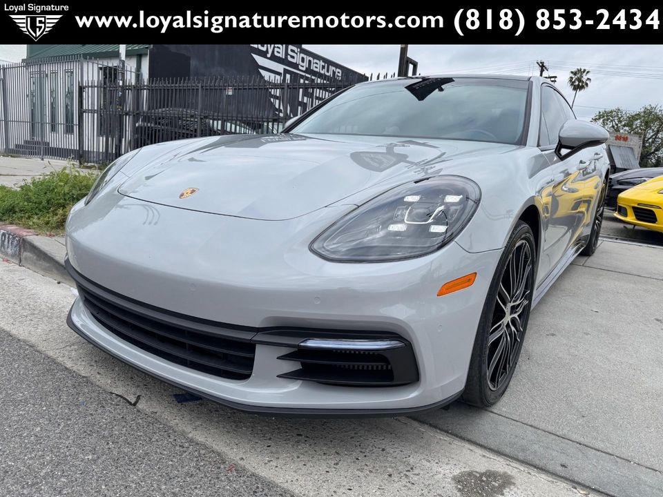 2018 Porsche Panamera