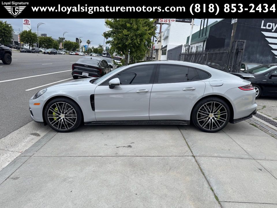 2018 Porsche Panamera
