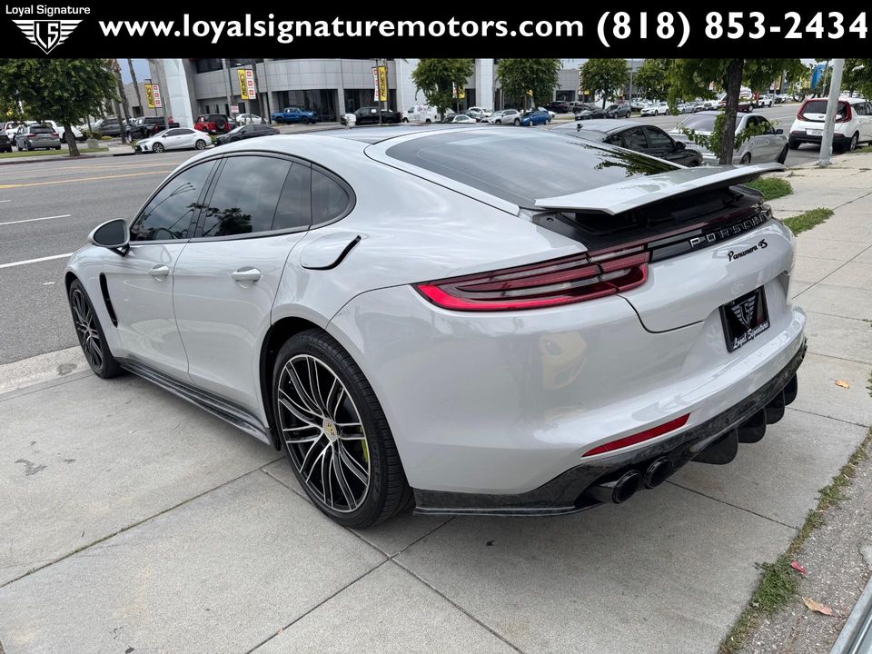 2018 Porsche Panamera