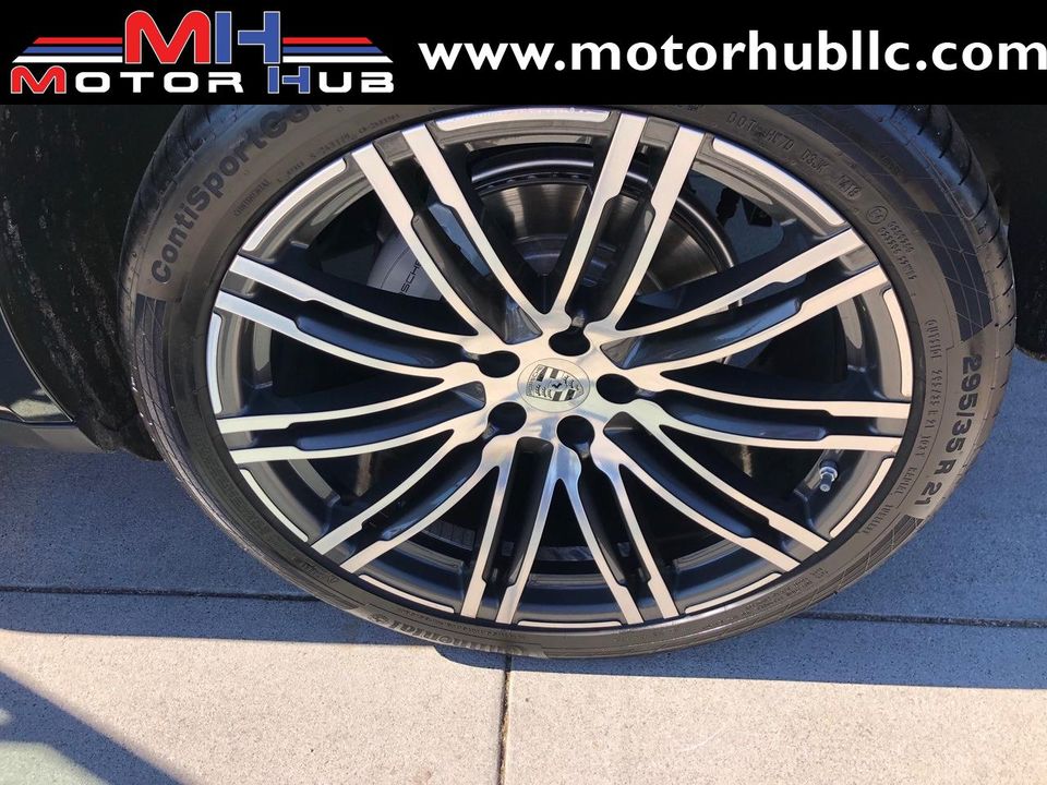 2016 Porsche Macan