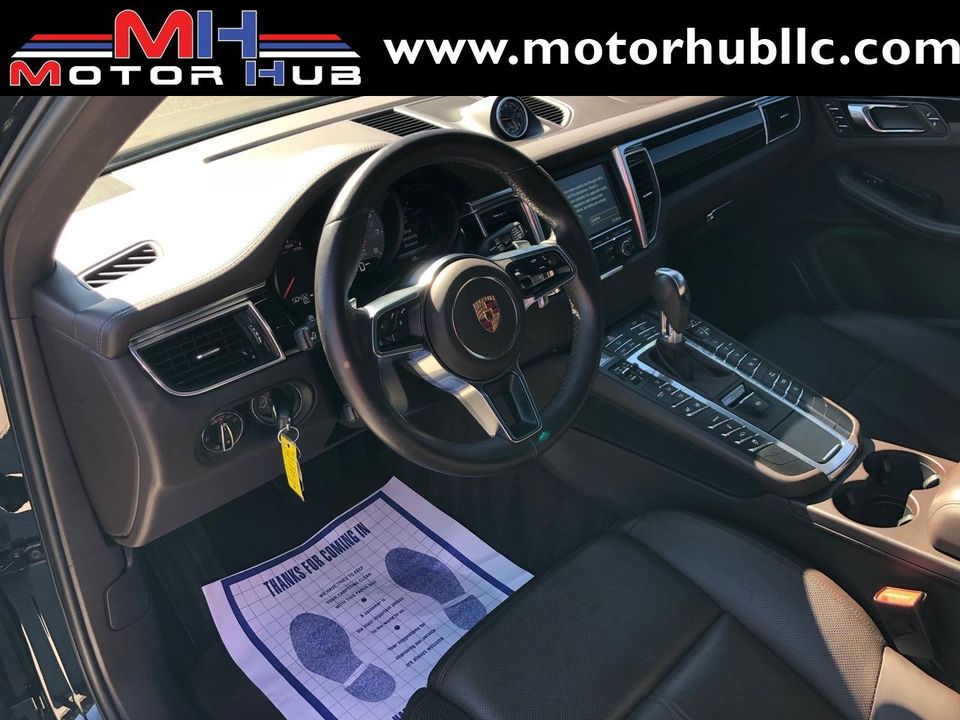2016 Porsche Macan