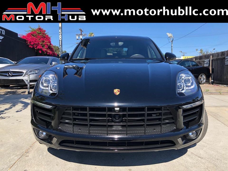 2016 Porsche Macan