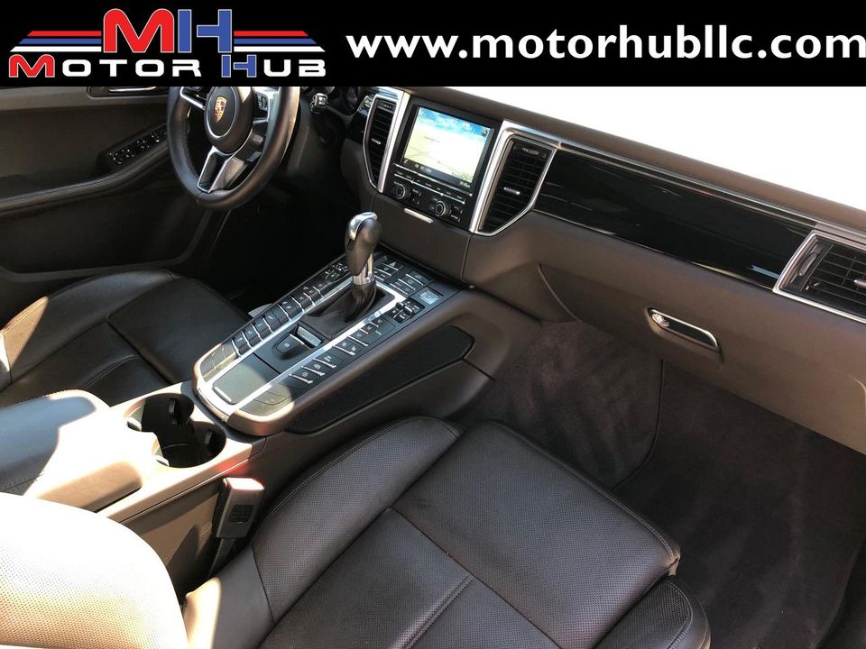 2016 Porsche Macan