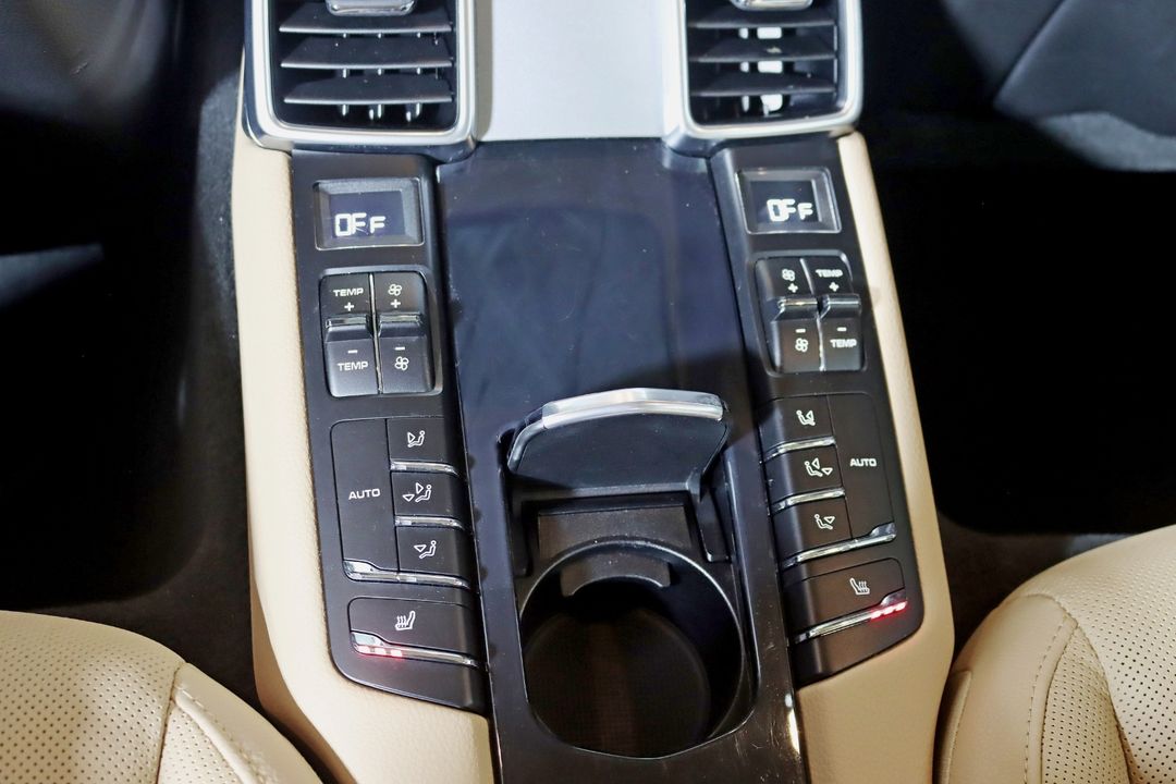 2013 Porsche Panamera