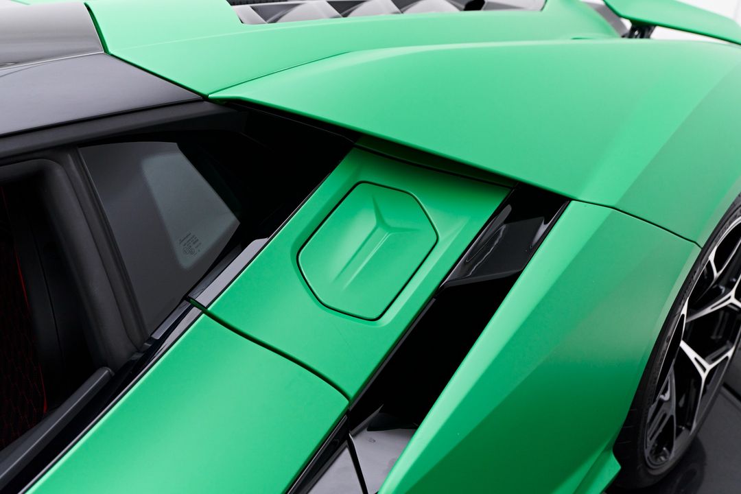 2024 Lamborghini Revuelto
