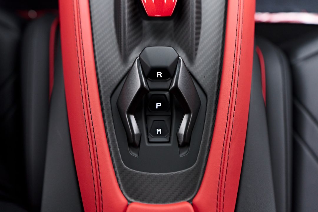 2024 Lamborghini Revuelto