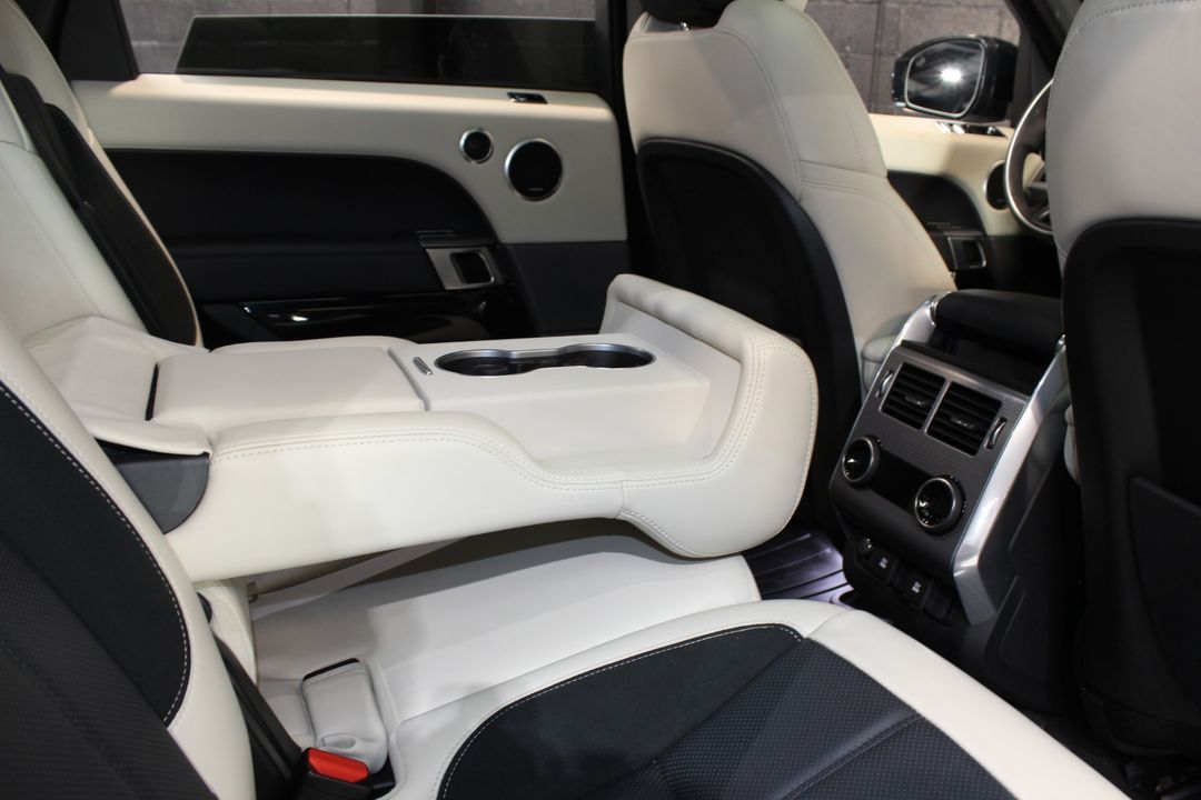 2020 Land Rover Range Rover Sport