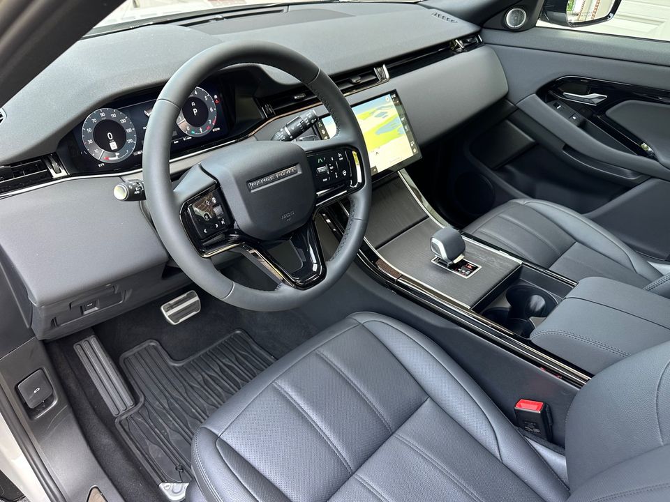 2024 Land Rover Range Rover Evoque