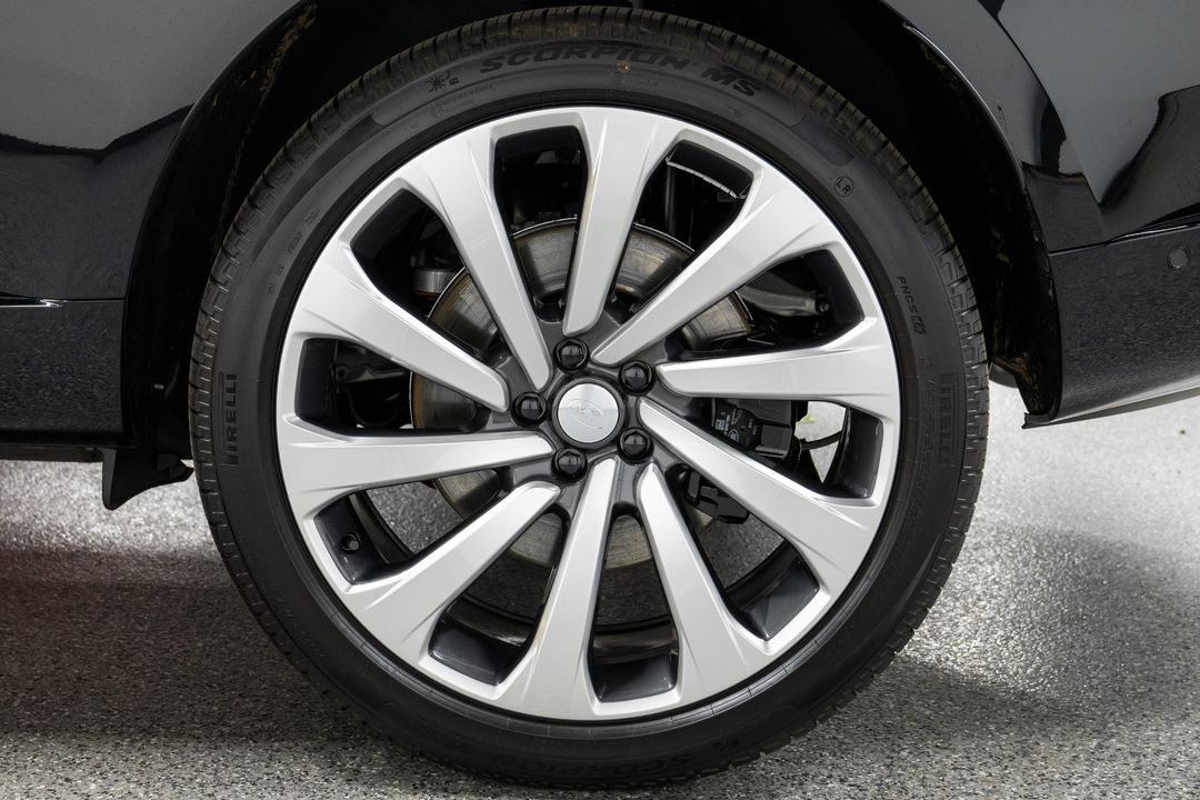 2025 Land Rover Range Rover