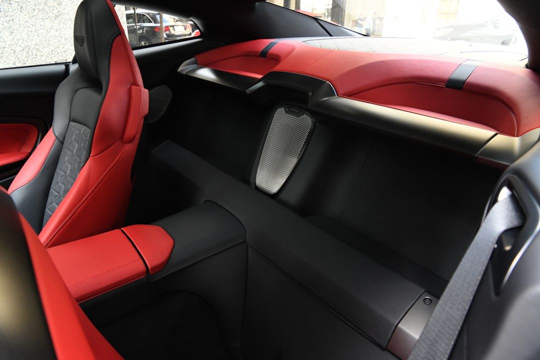 2025 Aston Martin Vanquish