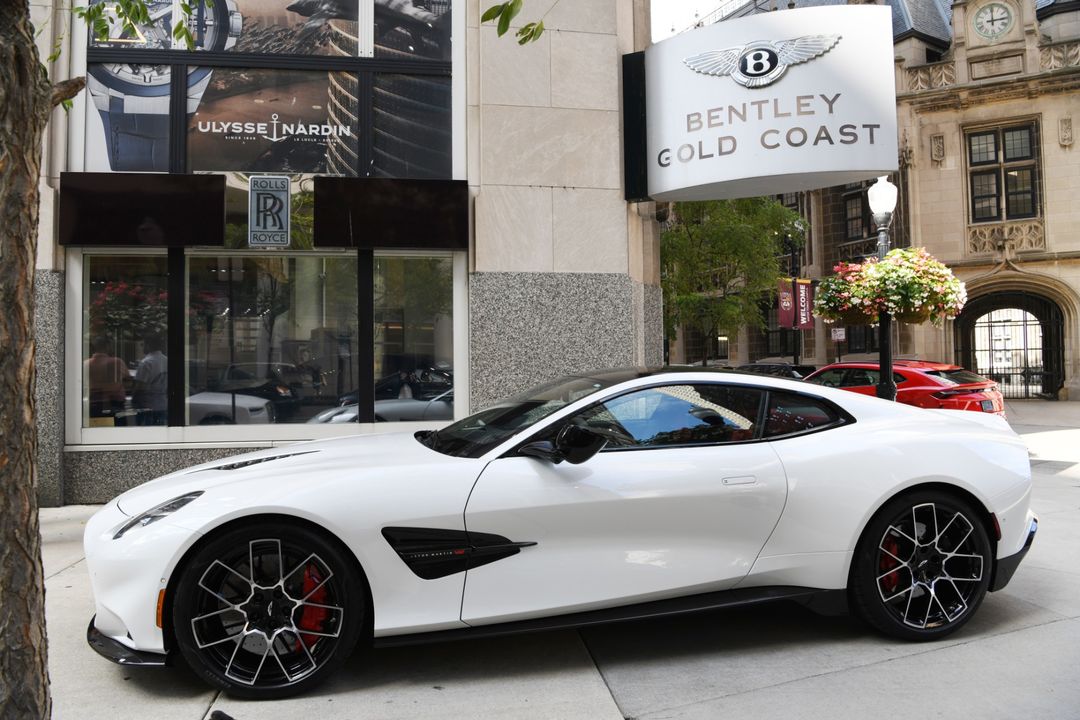 2025 Aston Martin Vanquish