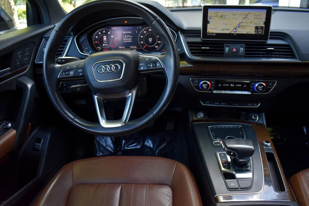2018 Audi Q5 Premium Plus w/Cold Weather Package and Nougat Brown, Leather Interior