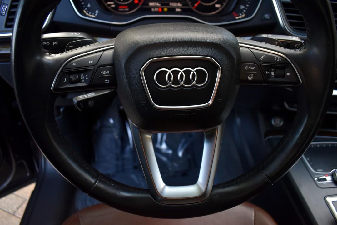 2018 Audi Q5 Premium Plus w/Cold Weather Package and Nougat Brown, Leather Interior