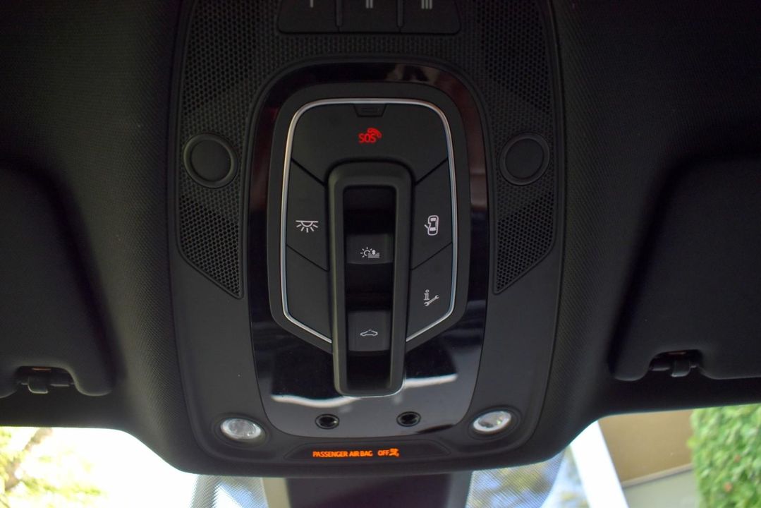 2018 Audi Q5 Premium Plus w/Cold Weather Package and Nougat Brown, Leather Interior