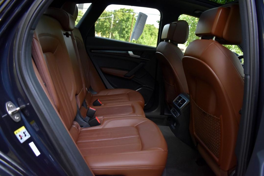 2018 Audi Q5 Premium Plus w/Cold Weather Package and Nougat Brown, Leather Interior