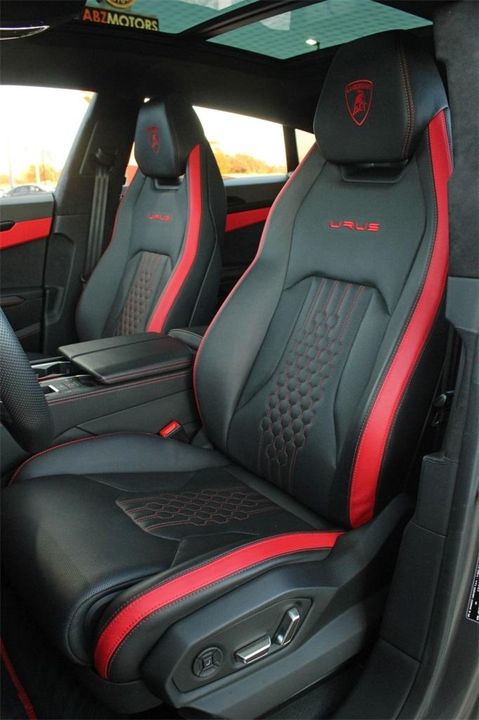 2023 Lamborghini Urus