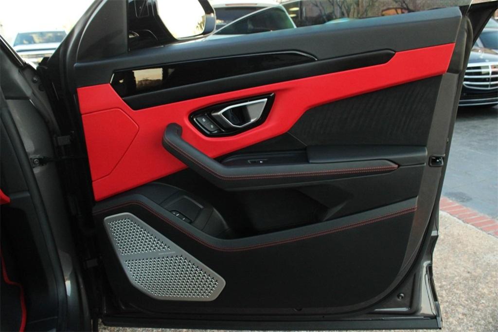 2023 Lamborghini Urus
