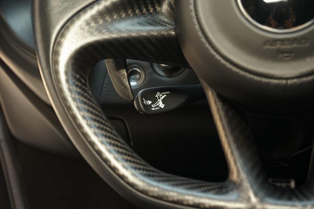 2020 McLaren GT