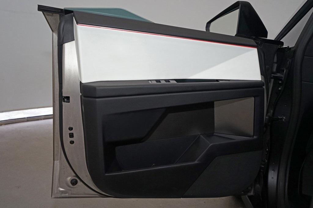 2024 Tesla Cybertruck