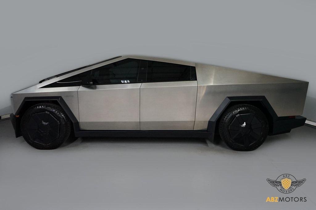2024 Tesla Cybertruck