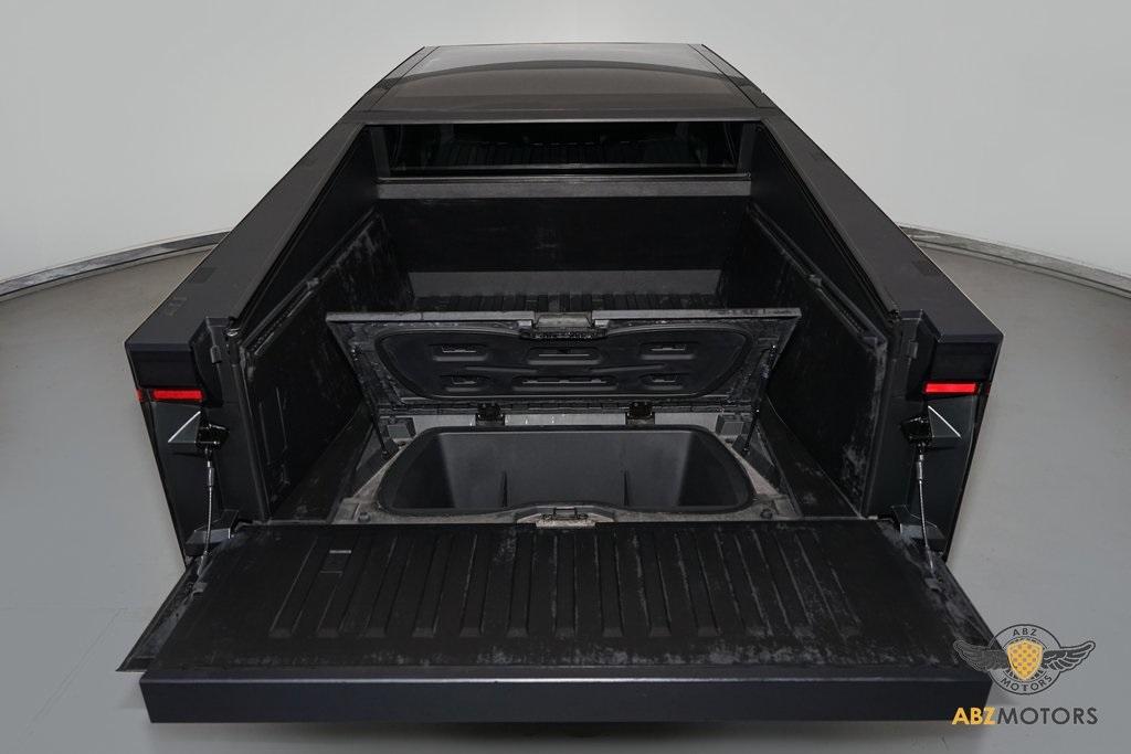 2024 Tesla Cybertruck