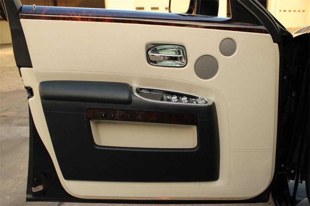 2011 Rolls-Royce Ghost