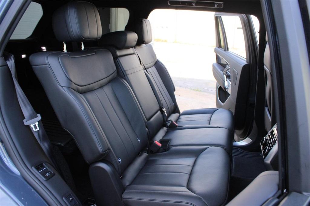 2025 Land Rover Range Rover