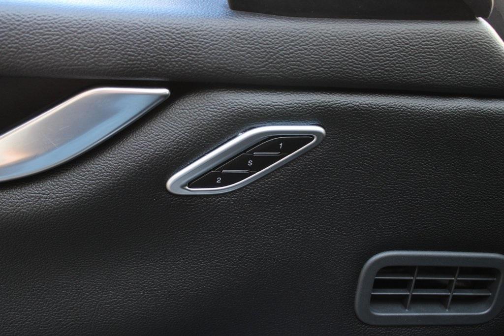 2018 Maserati Ghibli