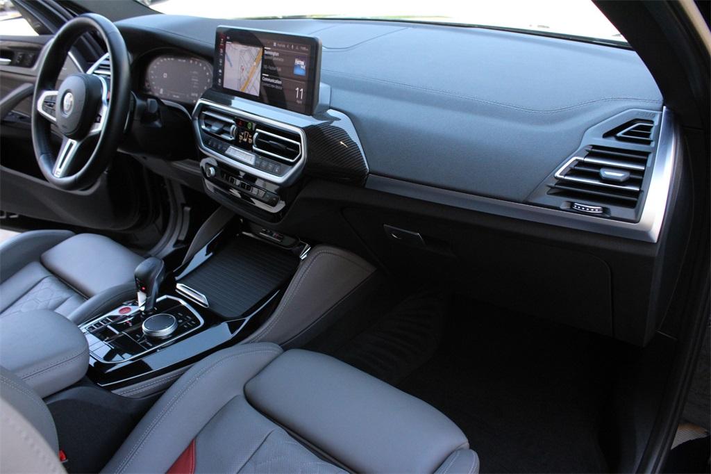 2023 BMW X4 M