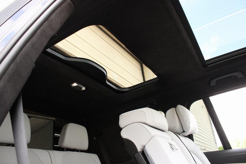 2025 BMW X7