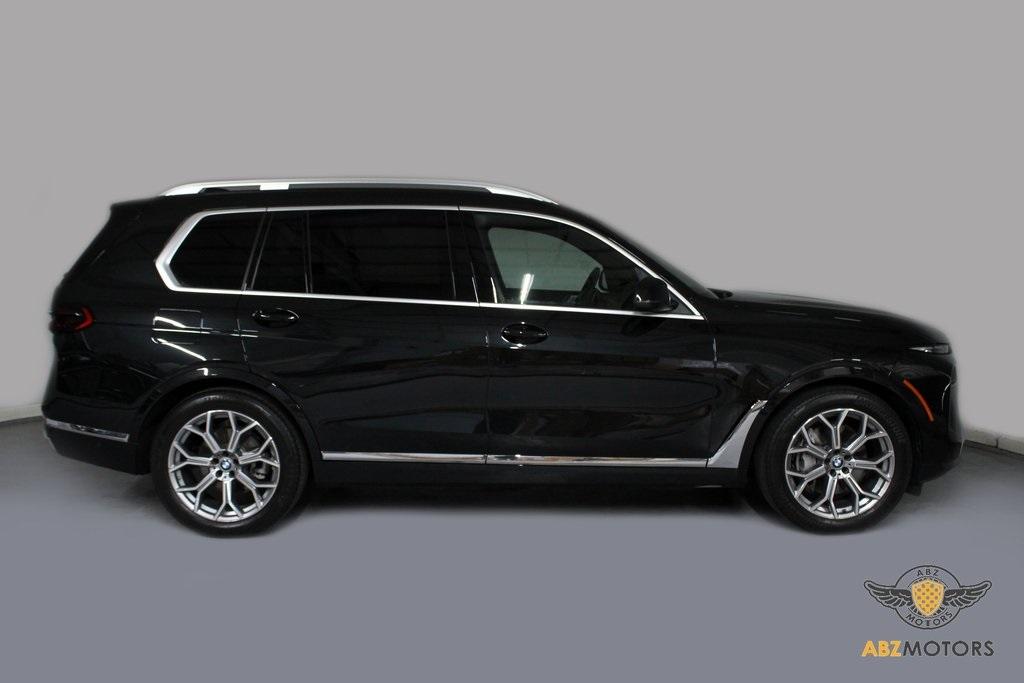 2025 BMW X7